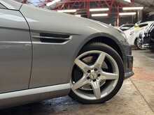 Mercedes-Benz SLK SLK200 BlueEfficiency AMG Sport Edition 125 