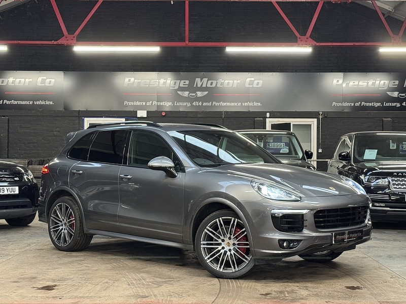 Porsche Cayenne TD V6 - U734