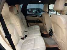 Porsche Cayenne h V6 S 