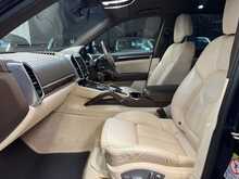 Porsche Cayenne h V6 S 