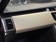 Land Rover Range Rover Sport SD V6 HSE Dynamic 