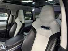Land Rover Range Rover Sport P575 V8 SVR Carbon Edition 
