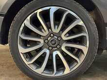 Land Rover Range Rover SD V8 Vogue SE 
