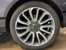 Land Rover Range Rover SD V8 Vogue SE 