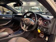 Mercedes-Benz A-Class A 250 Amg Line 