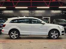 Audi Q7 TDI V6 S line 