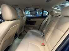 Jaguar XF d V6 Premium Luxury 