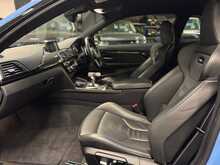 BMW M4 BiTurbo Competition 