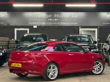 Alfa Romeo GT JTDM Cloverleaf 