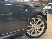 Land Rover Range Rover Sport SD V6 HSE Dynamic 