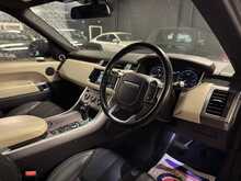 Land Rover Range Rover Sport SD V6 HSE 