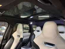 Land Rover Range Rover Sport P575 V8 SVR 