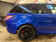 Land Rover Range Rover Sport P575 V8 SVR 