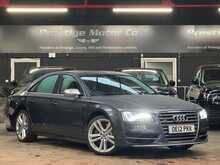 Audi S8 TFSI V8 