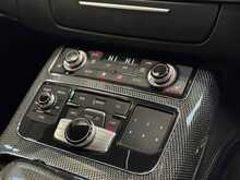 Audi S8 TFSI V8 