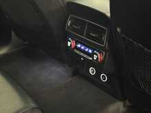 Audi Q7 TDI V6 Black Edition 