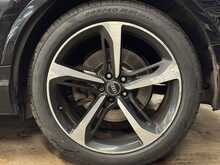 Audi Q7 TDI V6 Black Edition 