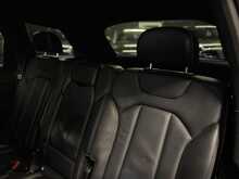 Audi Q7 TDI V6 Black Edition 