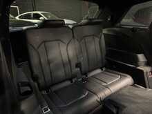 Audi Q7 TDI V6 Black Edition 