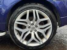 Land Rover Range Rover Sport TD V6 HSE 