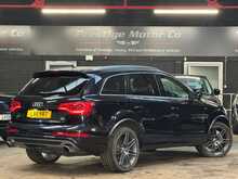 Audi Q7 TDI V6 S line 