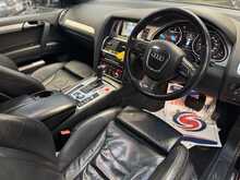 Audi Q7 TDI V6 S line 