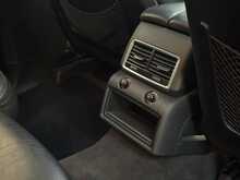 Audi Q7 TDI V6 S line 