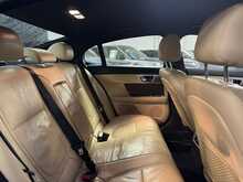 Jaguar XF d Luxury 