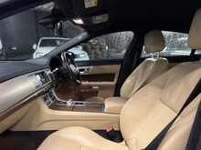 Jaguar XF d Luxury 