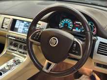 Jaguar XF d V6 Premium Luxury 