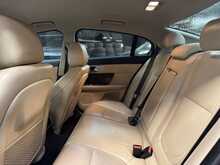 Jaguar XF d V6 Premium Luxury 