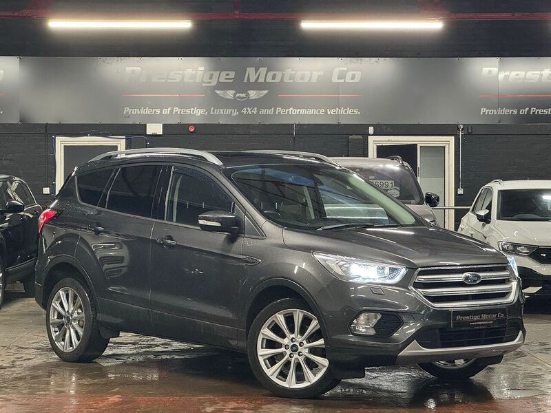 Ford Kuga TDCi EcoBlue Titanium X Edition - U820