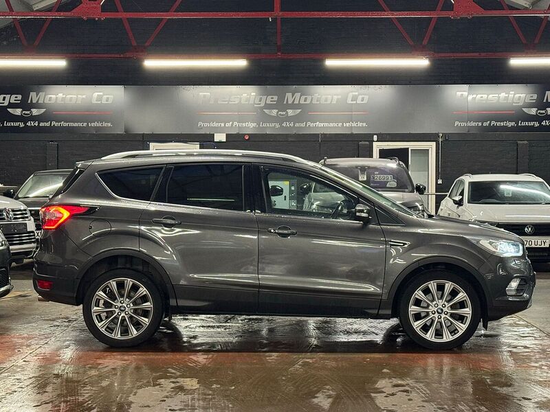 Ford Kuga TDCi EcoBlue Titanium X Edition - U820