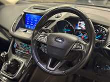 Ford Kuga TDCi EcoBlue Titanium X Edition 