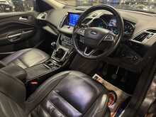 Ford Kuga TDCi EcoBlue Titanium X Edition 