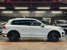 Volkswagen Touareg TDI V6 BlueMotion Tech R-Line 