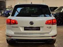 Volkswagen Touareg TDI V6 BlueMotion Tech R-Line 