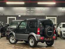 Suzuki Jimny SZ4 