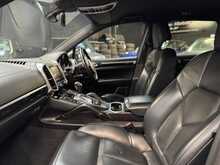 Porsche Cayenne TD V8 S 