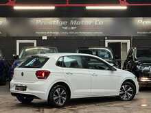 Volkswagen Polo TSI SE 