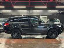 Land Rover Range Rover Sport SD V6 HSE Dynamic 