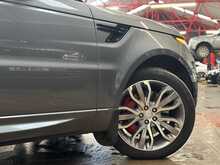 Land Rover Range Rover Sport SD V6 HSE Dynamic 