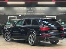 Audi Q7 TDI V6 S line 