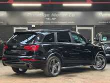 Audi Q7 TDI V6 S line 