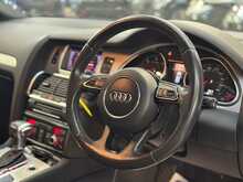 Audi Q7 TDI V6 S line 