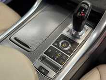 Land Rover Range Rover Sport SD V6 Autobiography Dynamic 