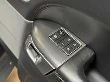 Land Rover Range Rover Sport SD V6 HSE Dynamic 