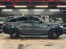 Land Rover Range Rover Sport SD V6 HSE Dynamic 
