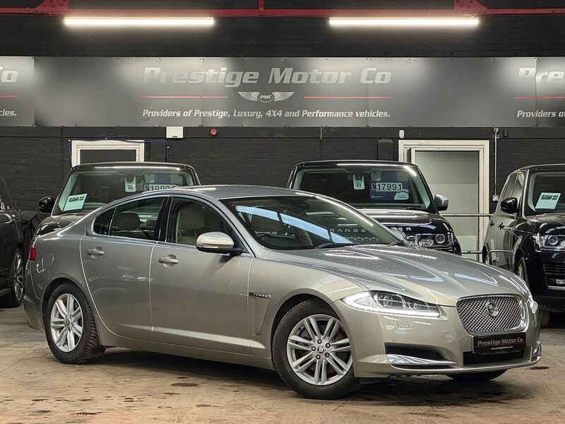 Jaguar XF d V6 Luxury - U873