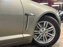Jaguar XF d V6 Luxury 